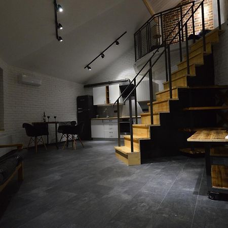 Air Loft Apartment Киев Екстериор снимка